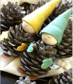 Lavoretti di Natale Pigne Lavoretti di Natale Pigne