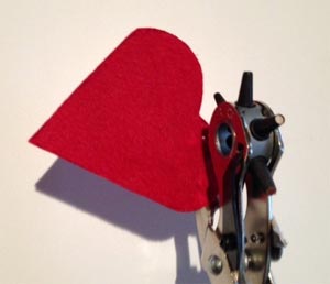 Foratura cuore di Natale Foratura cuore di Natale